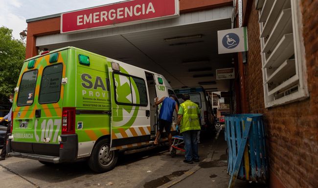 Dans 10 hôpitaux distincts, 20 personnes restaient sous assistance respiratoire, après plus de 80 hospitalisations depuis la nuit de mardi à mercredi, liées à l’intoxication par de la cocaïne coupée.