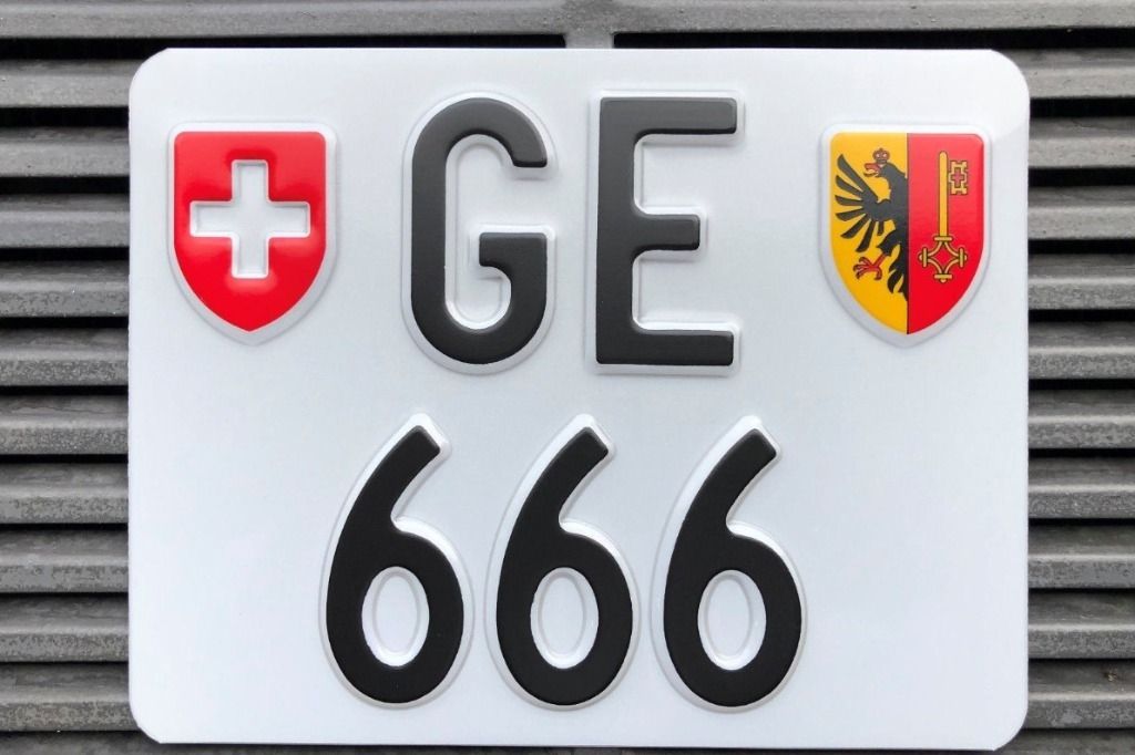 Genève Une plaque diabolique aux enchères GE 666 Le Matin