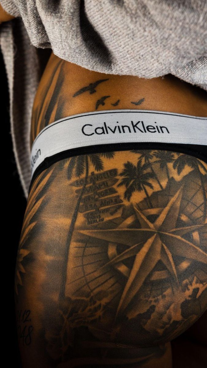 Das Sind Die Witzigsten Tattoos Der Bachelor Ladys Ich Habe Mir Meinen Nissan 370z Tatowieren Lassen 20 Minuten