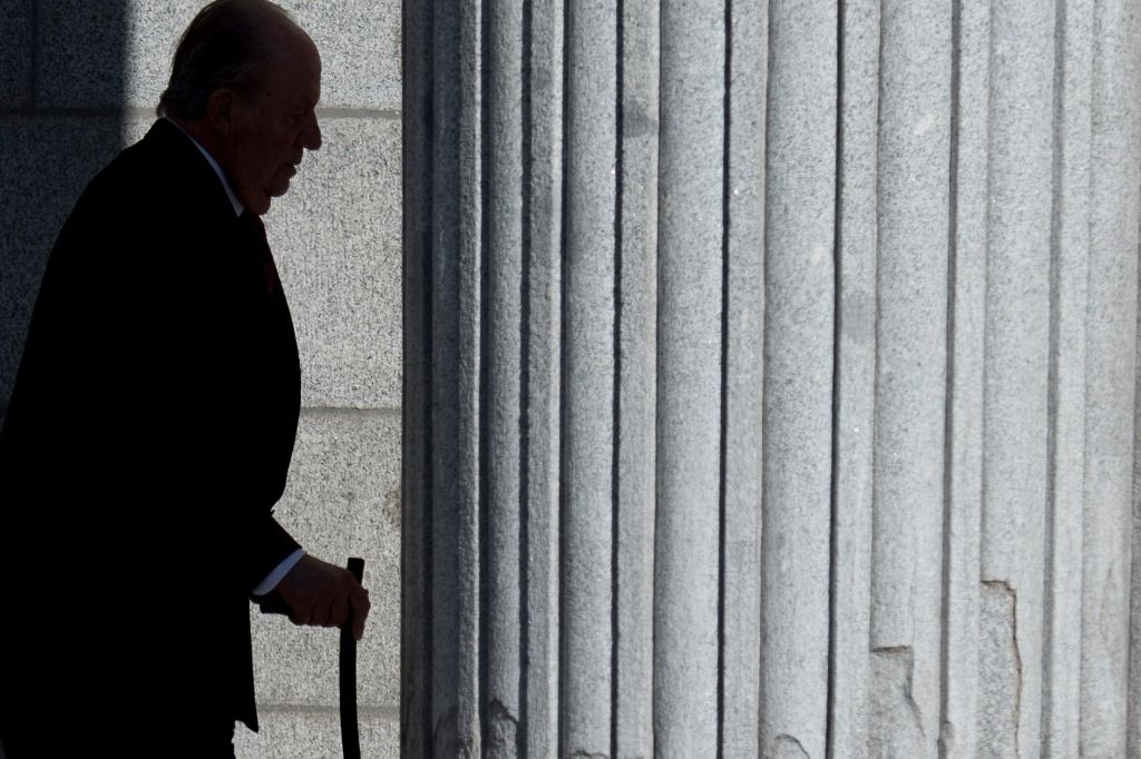 Juan Carlos annonce son retrait de la vie publique