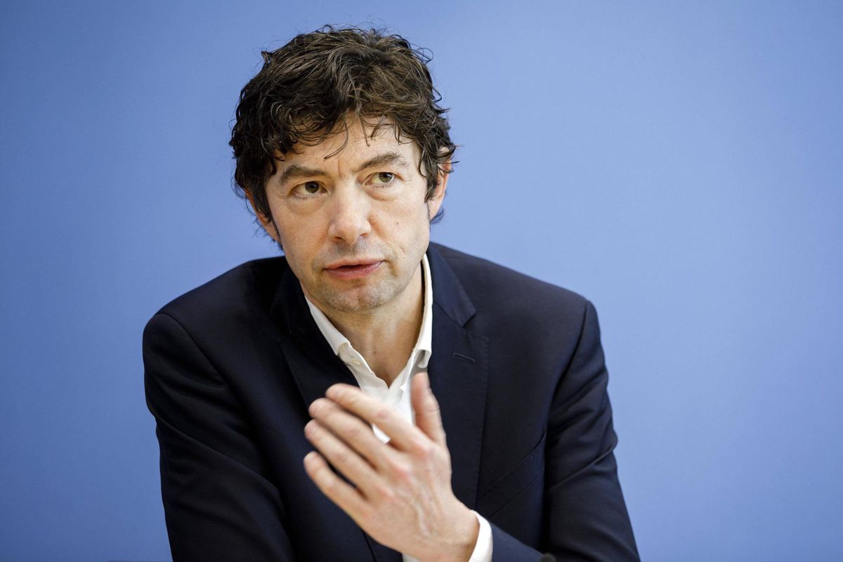 In der medialen Berichterstattung zum Thema ist in den vergangenen Wochen oft die Rede einer «Pandemie der Ungeimpften». Dies trifft für den Virologen aber nicht zu. «Wir haben eine Pandemie, zu der wir alle beitragen.»