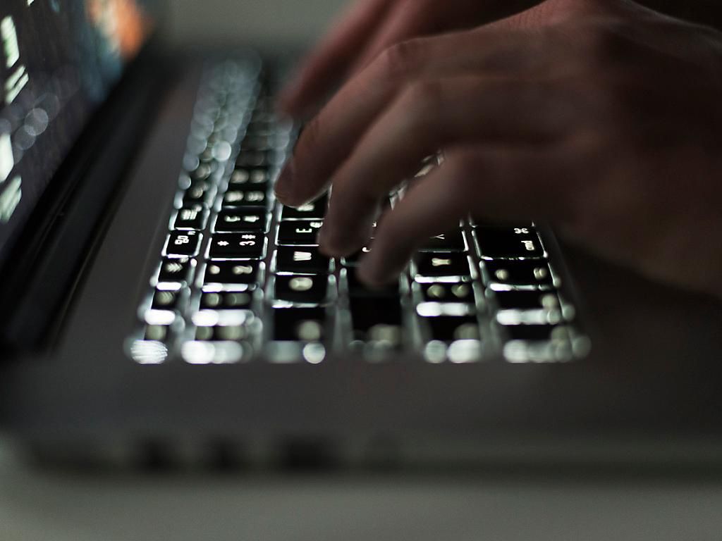 Kritik aus Kommission – Zu viele externe Experten beim Kanton Bern - Vimarsana News