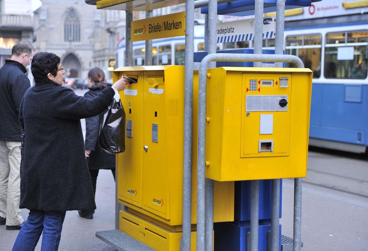 Courrier Postal Suisse Les Boites Aux Lettres Jaunes Sont Videes Toujours Plus Tot 20 Minutes