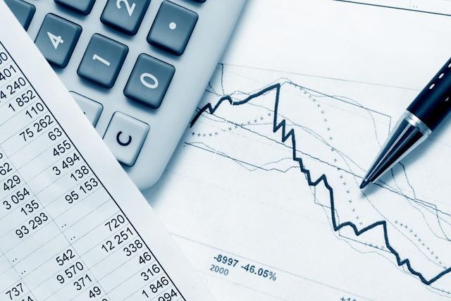 Grosse Rechnungen anzustellen, um Steuern zu sparen, ist nur sinnvoll, wenn unter dem Strich mehr übrig bleibt.