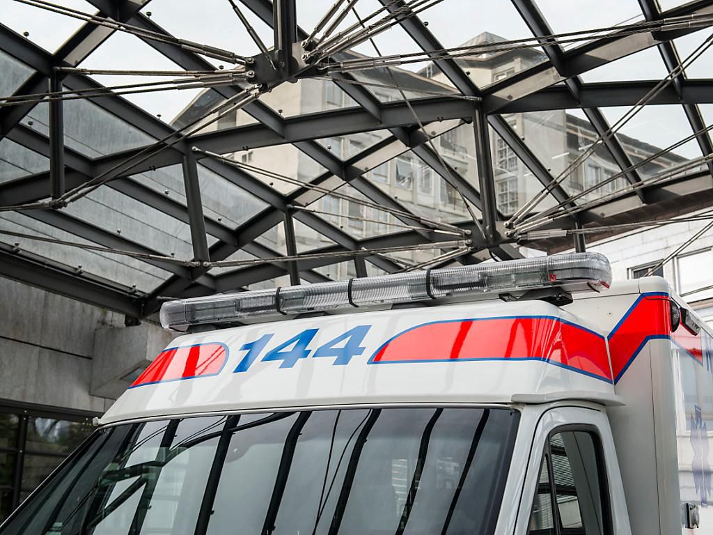 Nach einer Auseinandersetzung im Zürcher Kreis 2 mussten drei Jugendliche ins Spital gebracht werden. (Symbolbild)