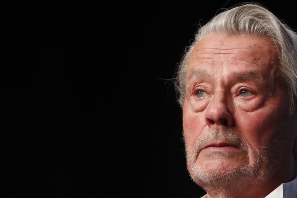 Est Ce Que Alain Delon Est Mort Confession: Alain Delon et la mort: «Exit Suisse, je trouve ça