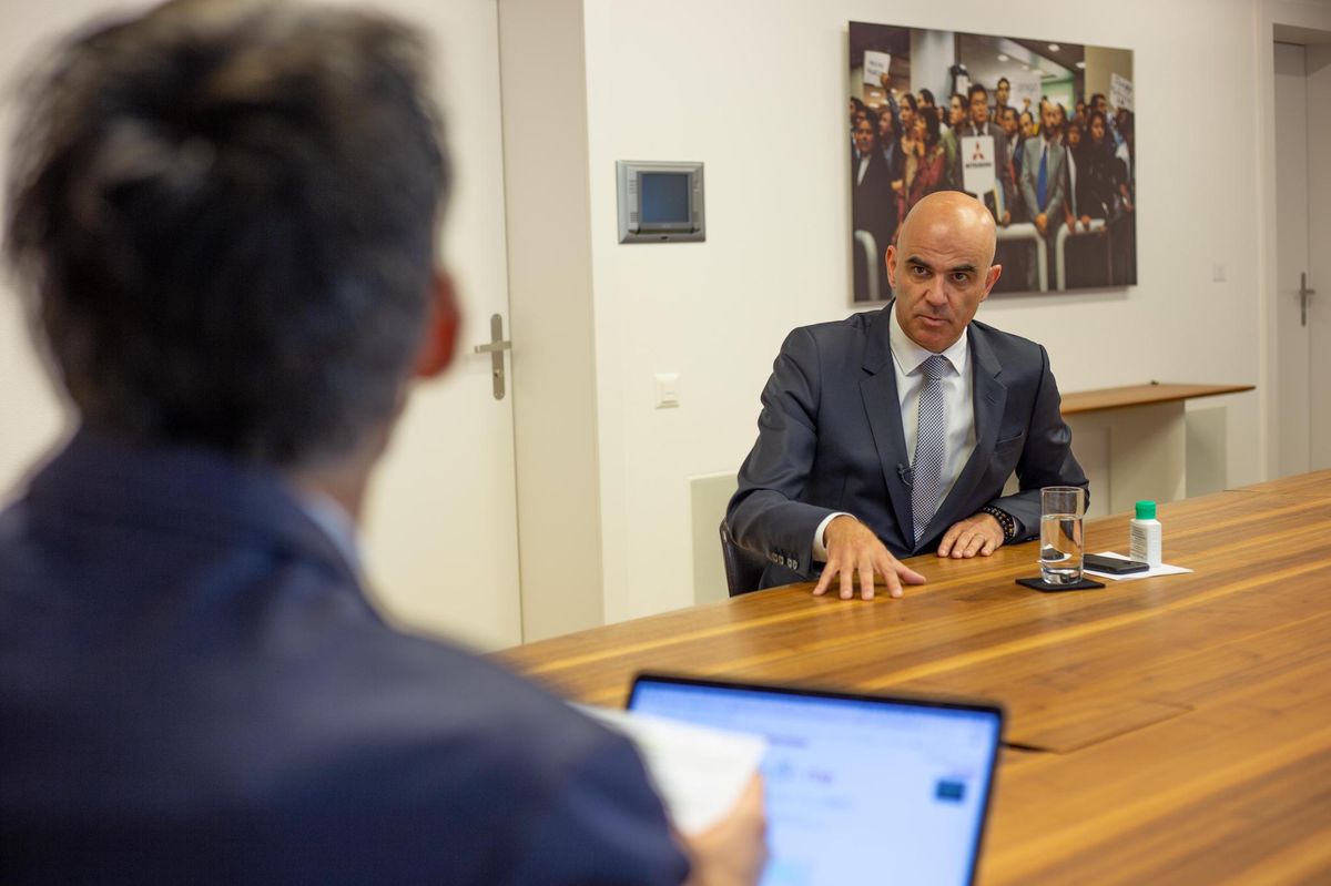 Schon im Frühling und Herbst 2020 beantwortete er Fragen zur Corona-Krise. Schon im Frühling und Herbst 2020 beantwortete er Fragen zur Corona-Krise.