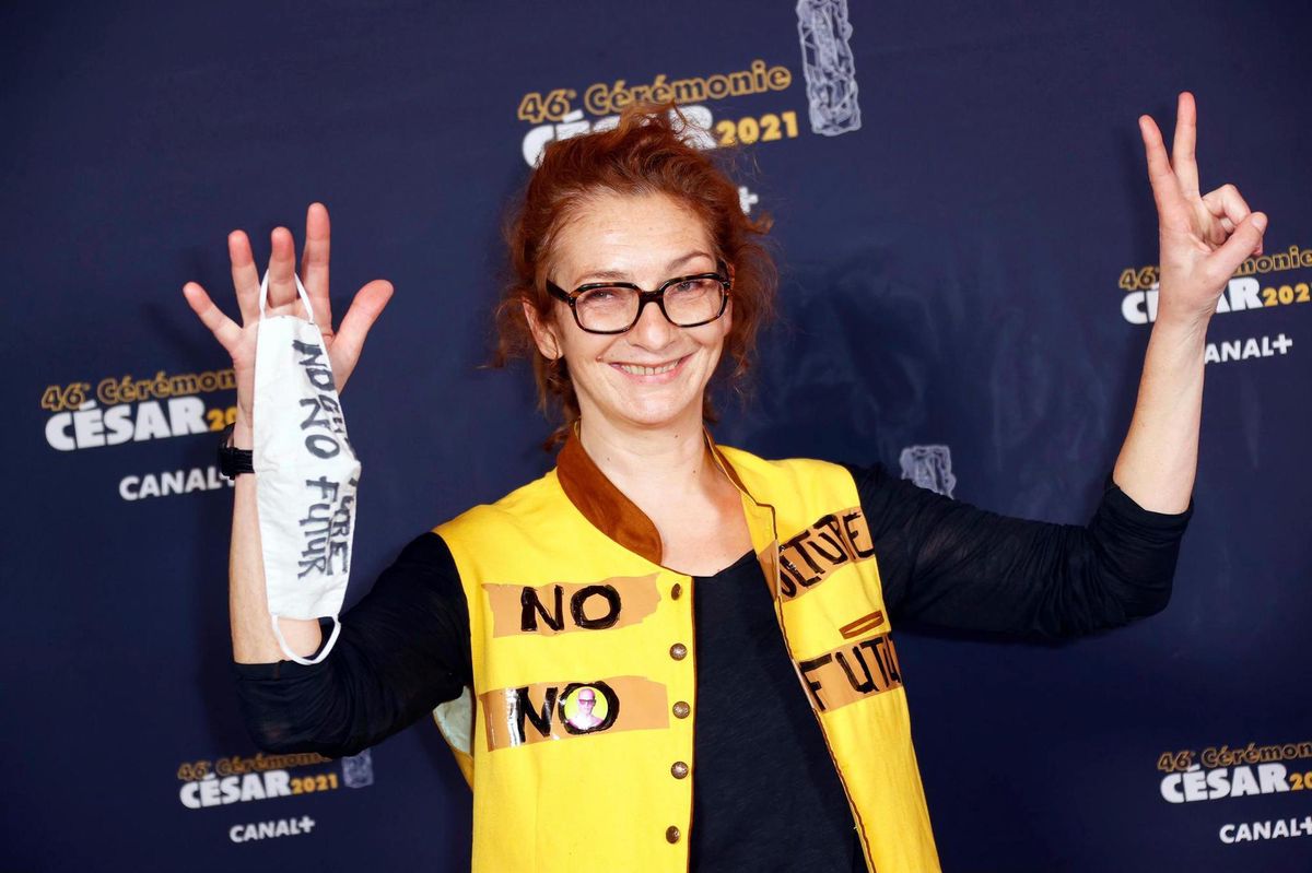 Corinne Masiero Fais Pas Ci Fais Pas Ca Justice: Nue pendant les César, Corinne Masiero ne sera pas poursuivie