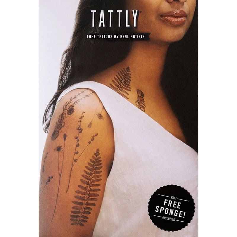Für alle, denen die Natur am Herzen liegt: Tattoo-Set Botanist von Tattly, Fr. 19.90 bei changemaker.ch Für alle, denen die Natur am Herzen liegt: Tattoo-Set Botanist von Tattly, Fr. 19.90 bei changemaker.ch