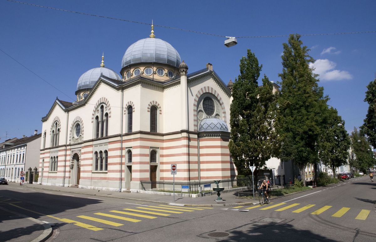 Stadtjäger Warum die Basler Synagoge zwei Kuppeln hat Basler Zeitung