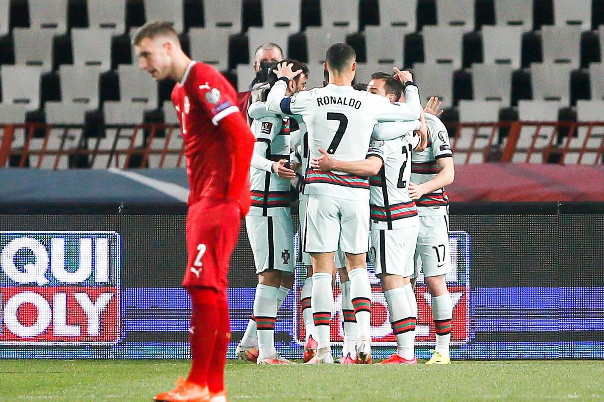 Niederlande Siegt Vor 5000 Fans Ronaldo Tor In Der 93 Minute Zahlt Nicht Portugal Patzt Gegen Serbien 20 Minuten