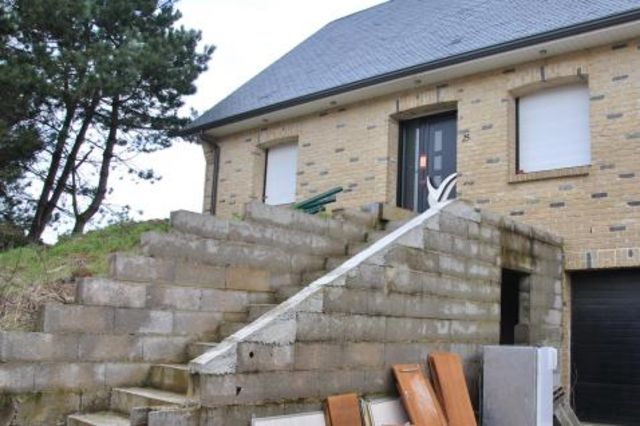 France Le Doute Plane Apres L Autopsie Du Bebe Congele Le Matin