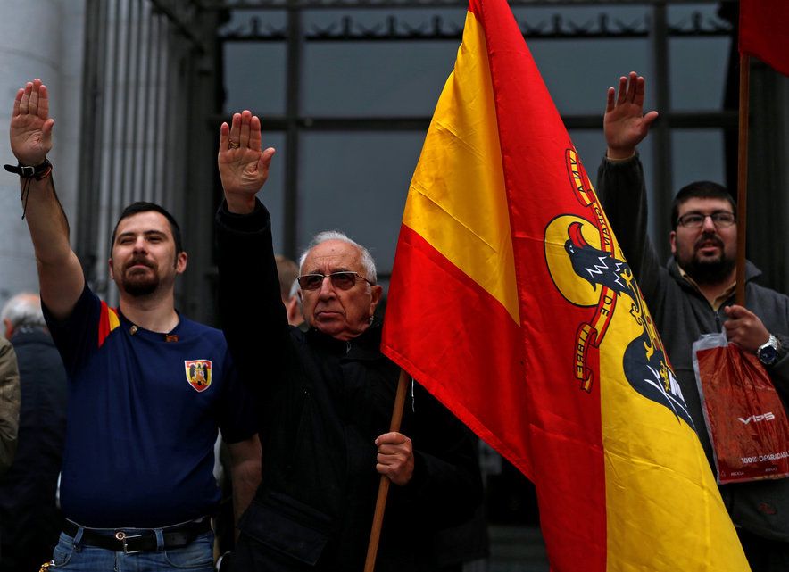 Comment L'espagne Est Elle Sortie De La Dictature Franquiste Madrid – Des nostalgiques du franquisme se réunissent | Tribune de Genève