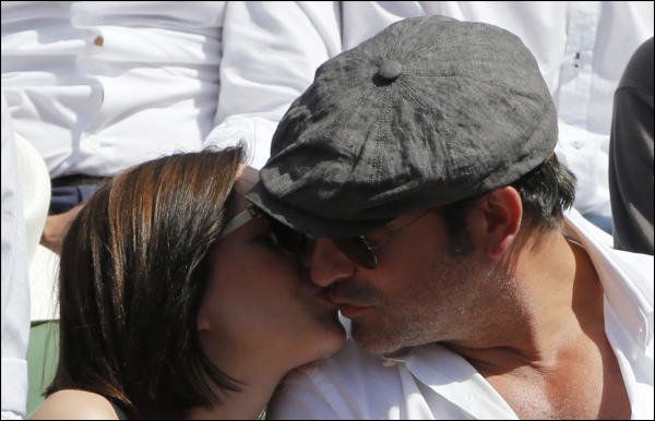 Paris Un Bebe Pour Nathalie Pechalat Et Jean Dujardin Minutes