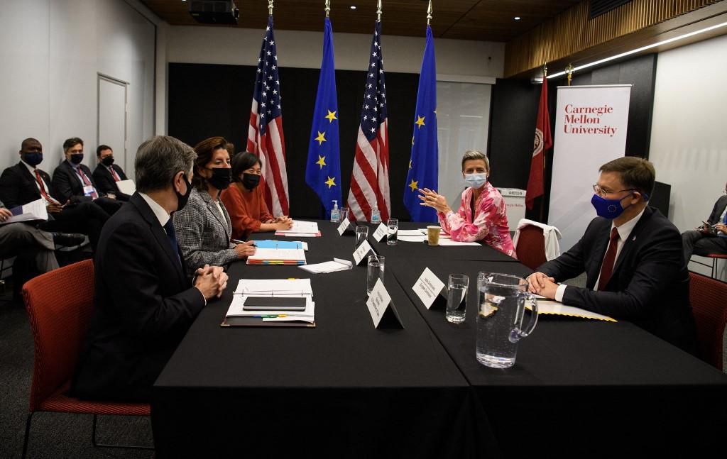 Treffen in Pittsburgh – EU und USA vereinbaren engere wirtschaftliche Zusammenarbeit - Vimarsana News