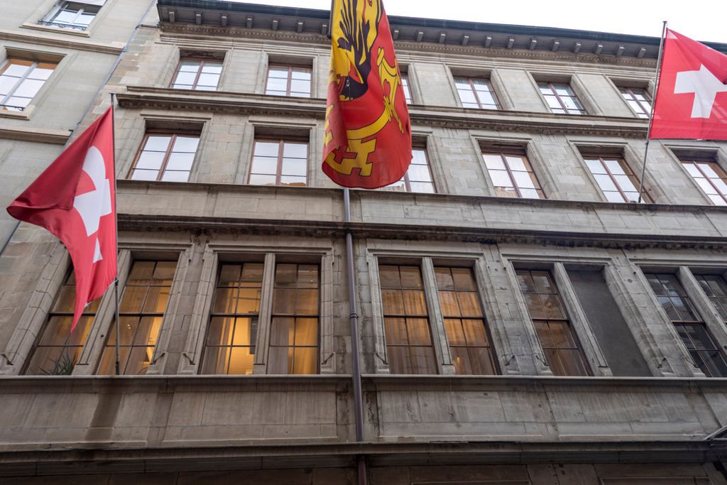 Genfer wütend über exzessive Spesenbezüge der Stadträte | Der Bund