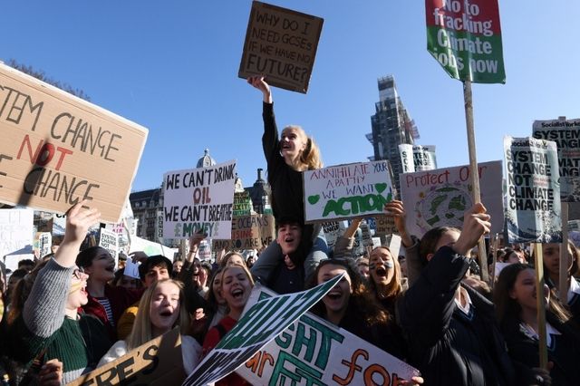Grève Générale Royaume Uni Royaume Uni – Les écoliers britanniques en «grève» pour la planète | 24