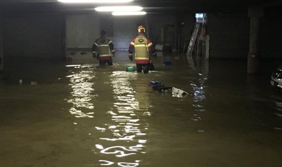 Überflutete Keller nach Rohrbruch | Berner Zeitung