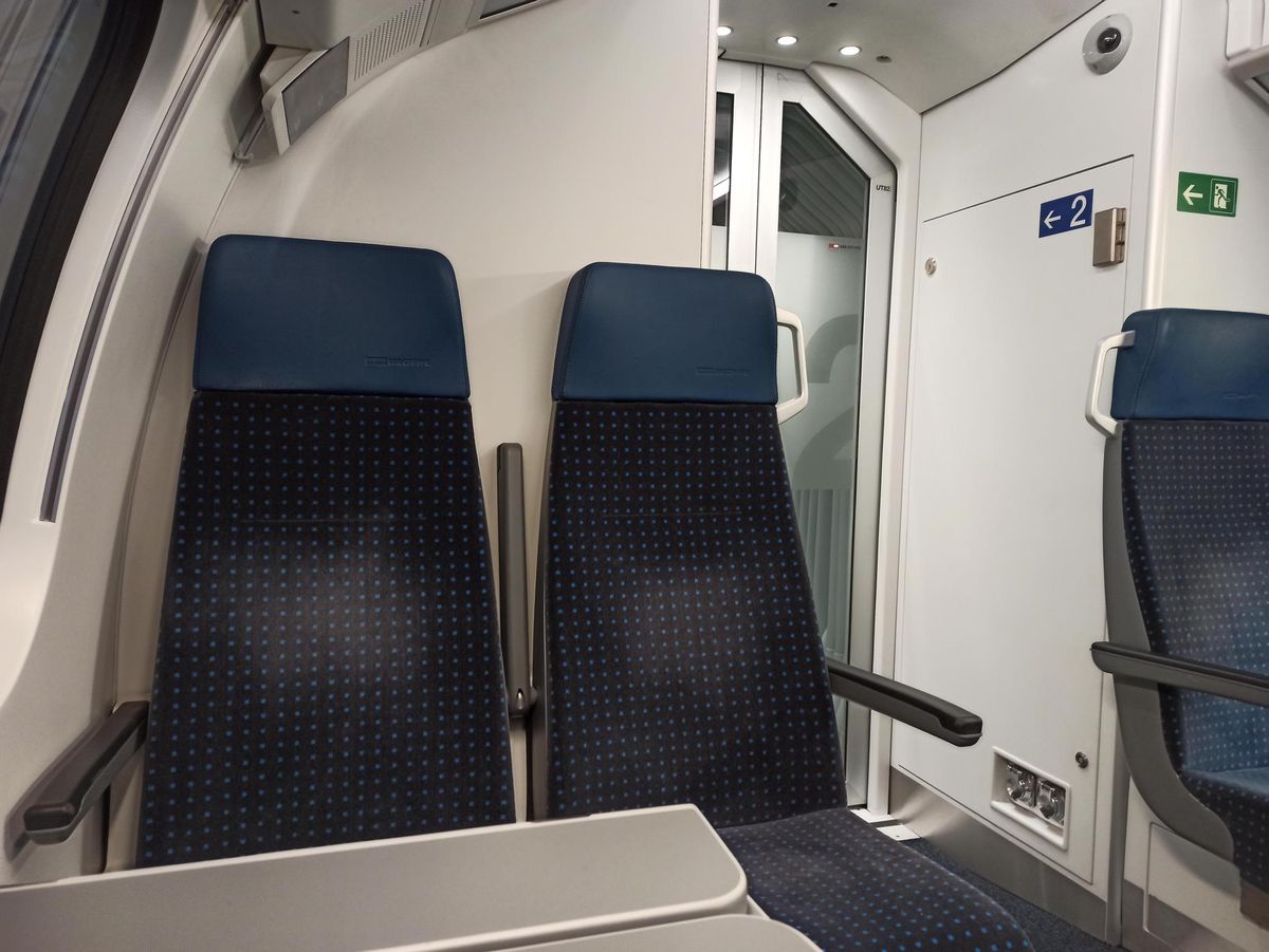 Im Zug seien ihm andere Kinder zu Hilfe geeilt. (Symbolbild)