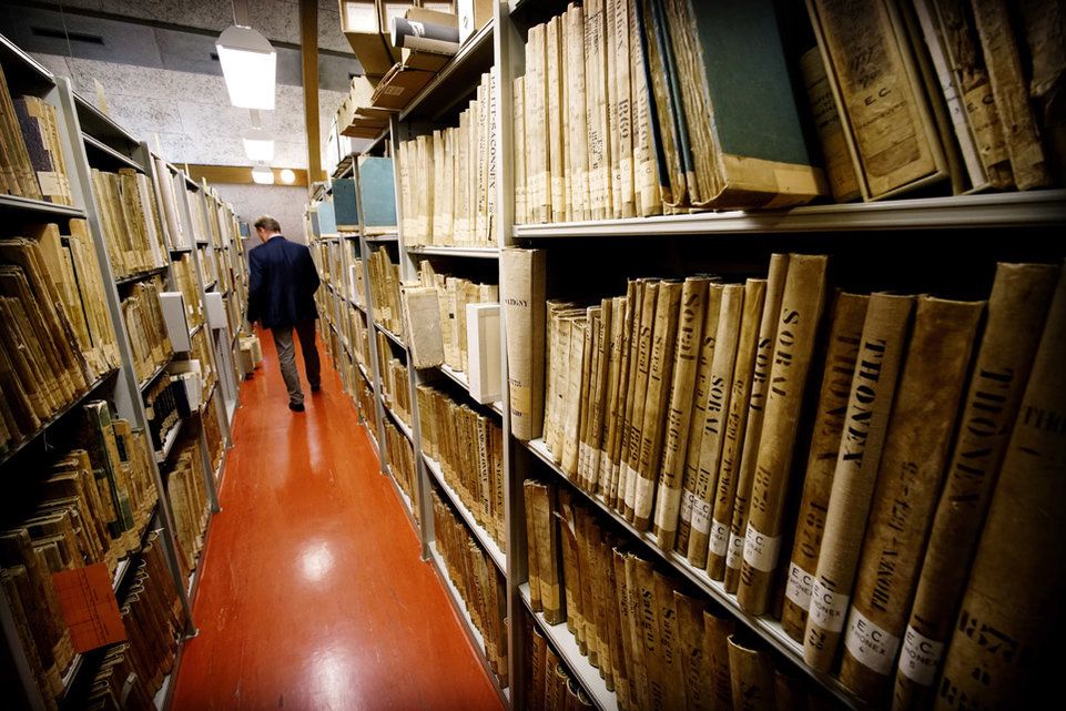Les Archives d’Etat trouvent leur salut à l’Arsenal Tribune de Genève