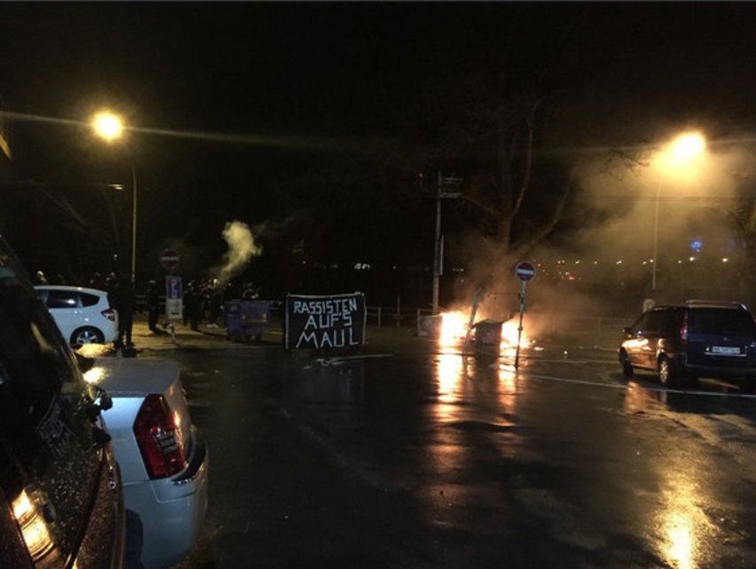 Die Polizei sprach von geplanten Attacken. (6. März 2016)