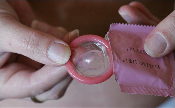 Wann das kondom überziehen