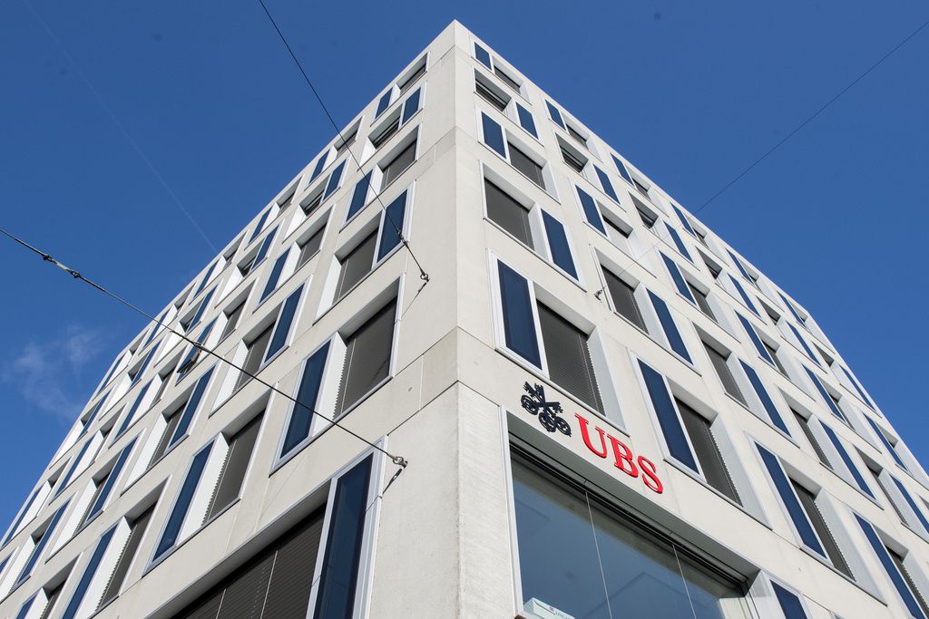 Ubs Agence - Genève Rue De La Confédération