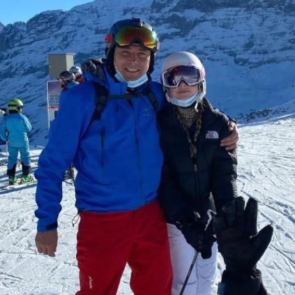 Andy Wigmore und seine Familie verliessen die Schweiz nach eigenen Aussagen 20 Minuten vor dem Inkrafttreten der Corona-Quarantäne. 