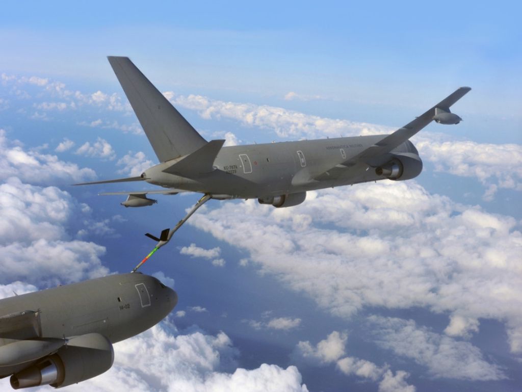 Die fliegende Tankstelle