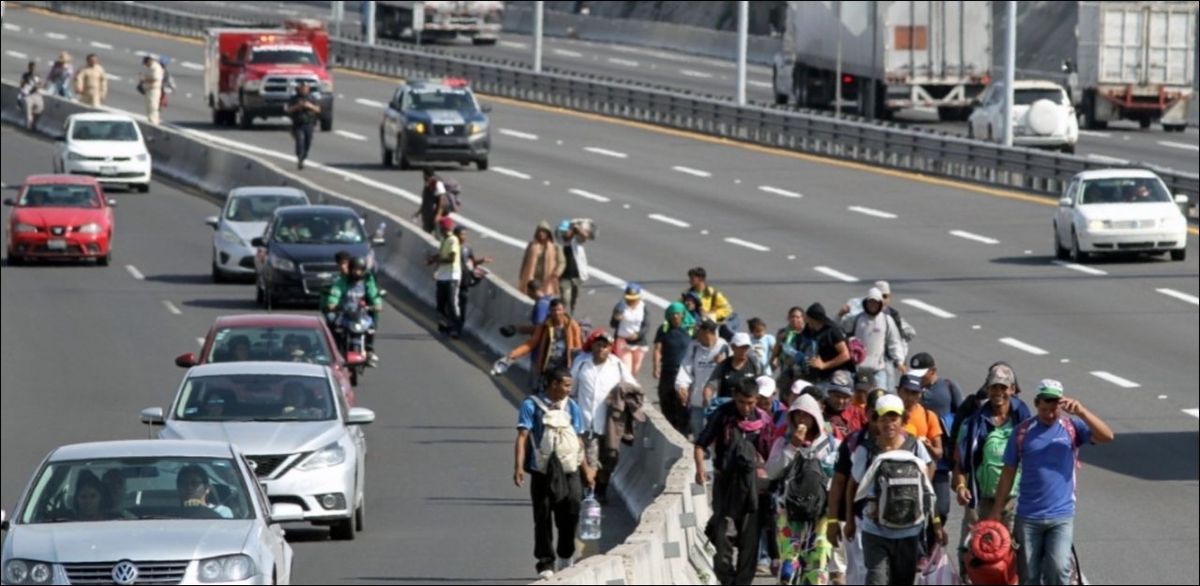 Kotchok Sur La Route Avec Les Migrants Les migrants reprennent la route vers les USA - 20 minutes
