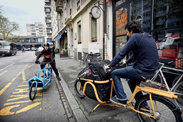 rue de la montée à bicyclette