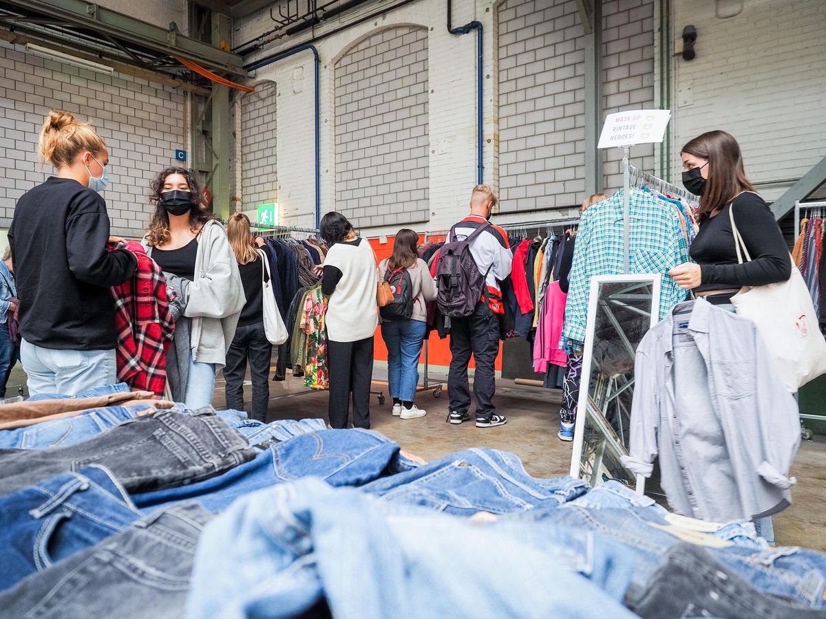Flohmarkt In Winterthur Gibt Es Kleider Per Kilo Der Landbote 