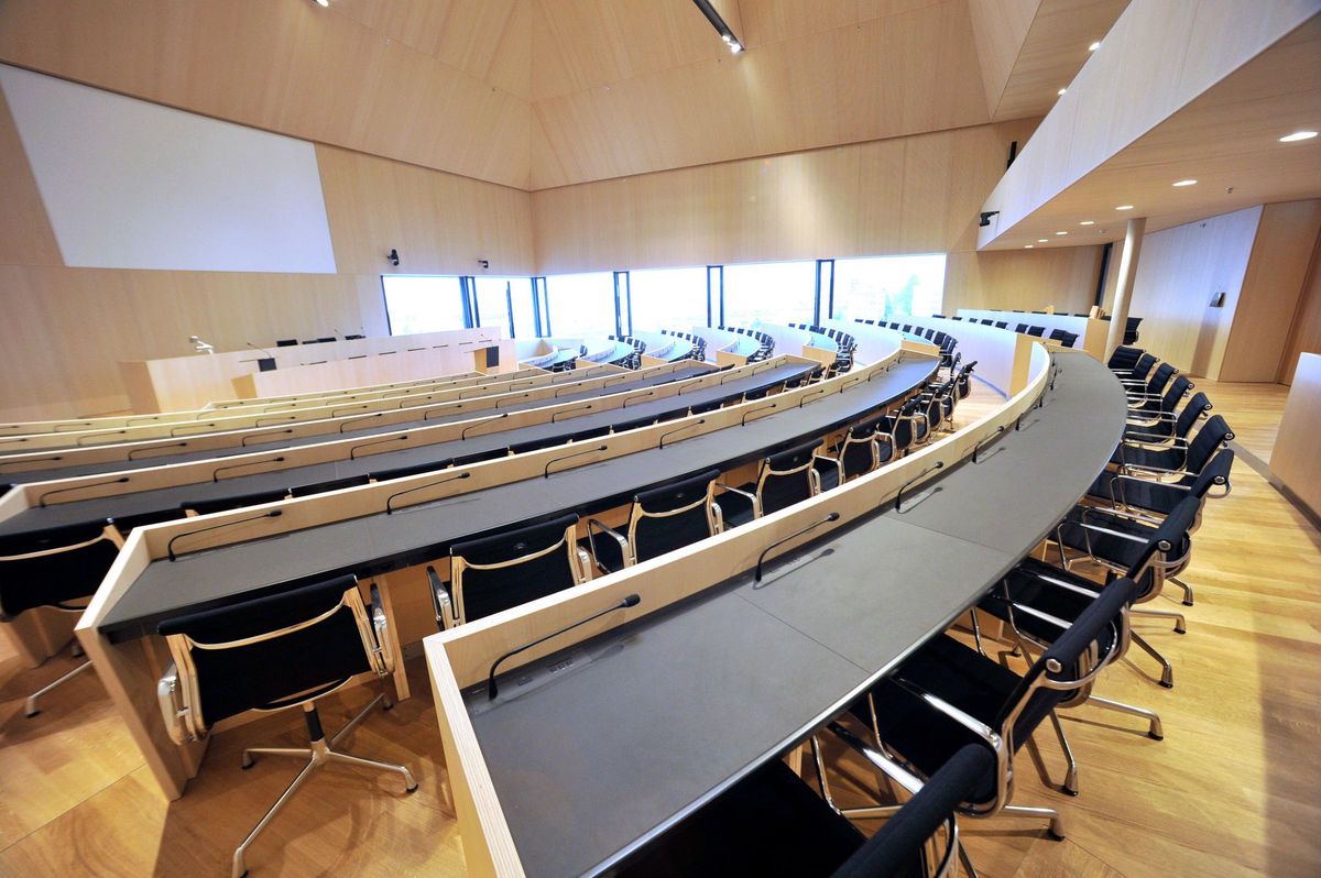 Reprise Des Debats La Rentree Politique Vaudoise Sera Masquee 24 Heures