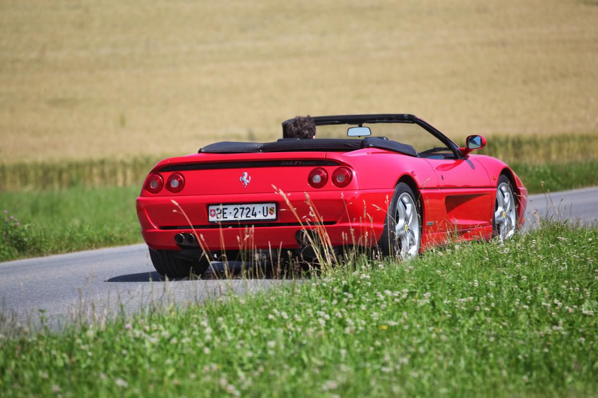 Aus dieser Perspektive sahen ihn wohl die meisten Verkehrsteilnehmer. Aus dieser Perspektive sahen ihn wohl die meisten Verkehrsteilnehmer.