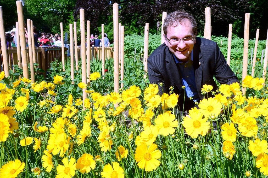 Wie man im Stadtgarten legal einen Blumenstrauss pflückt | Der Landbote