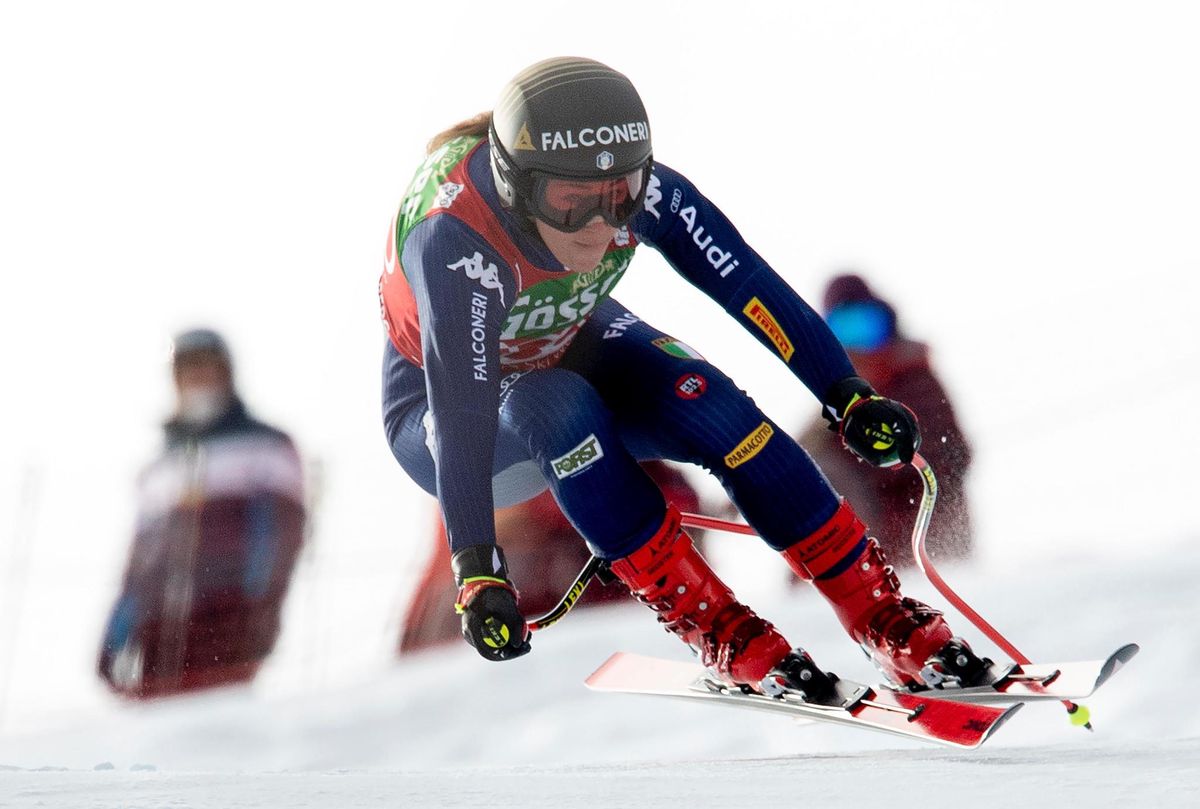 Alpine skiing Sofia Goggia flies over the descent of St. Anton Archyde