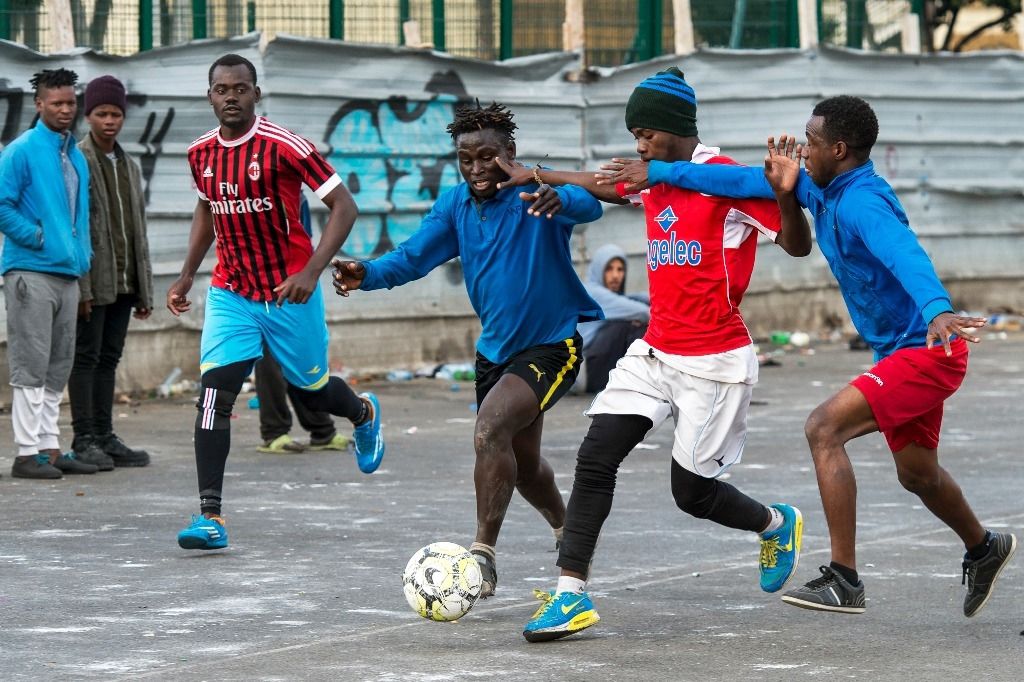 Ou Se Joue Le Match De Foot Ce Soir Maroc: Jouer au foot pour rêver de gloire - Le Matin