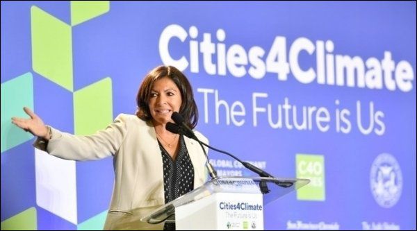 «Nous devons être radicaux», a déclaré la maire de Paris, Anne Hidalgo, présidente de l'alliance C40 de près de 100 grandes villes qui se sont engagées à arriver à zéro carbone d'ici 2050. (Mercredi 12 septembre 2018) «Nous devons être radicaux», a déclaré la maire de Paris, Anne Hidalgo, présidente de l'alliance C40 de près de 100 grandes villes qui se sont engagées à arriver à zéro carbone d'ici 2050. (Mercredi 12 septembre 2018)