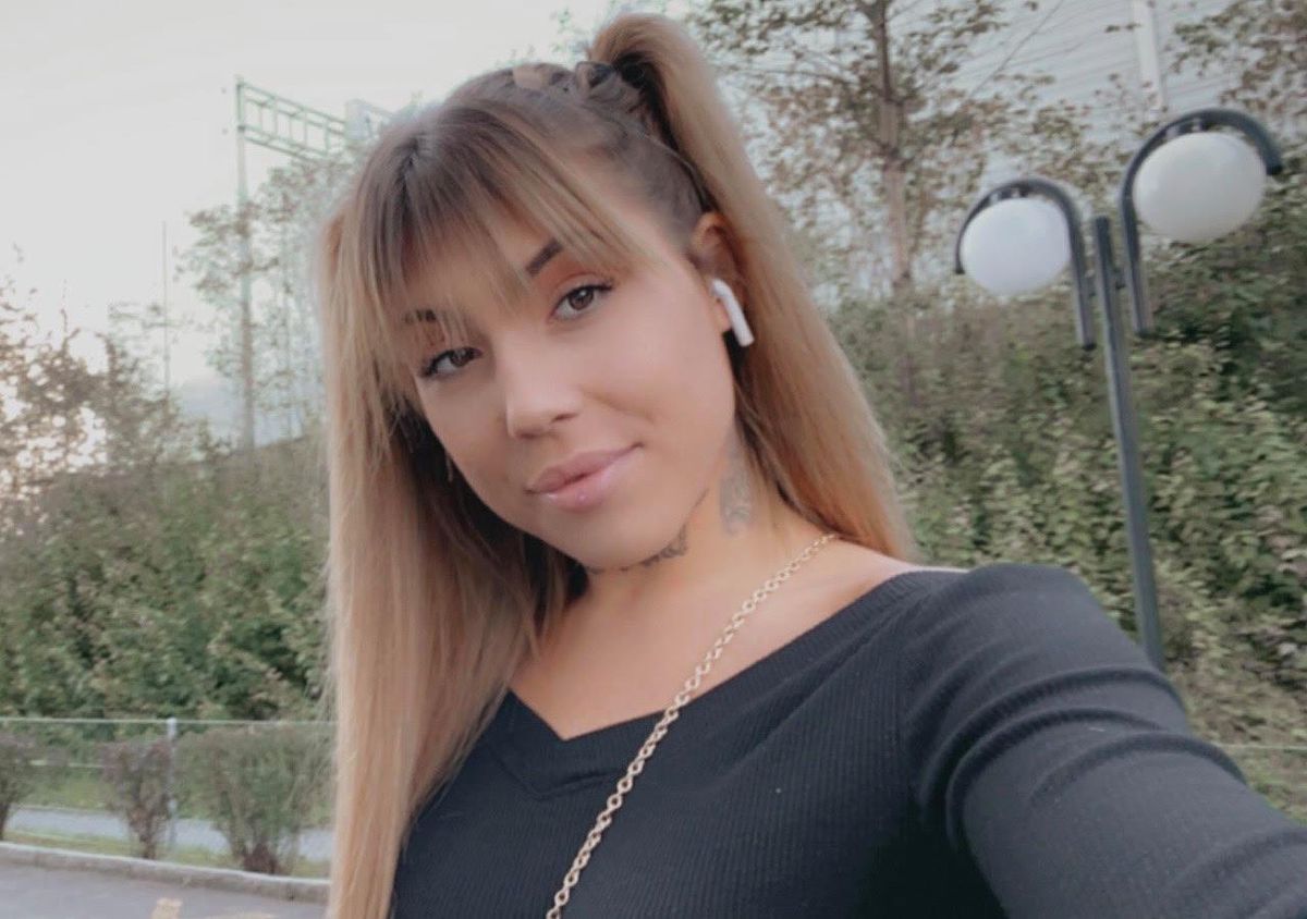 Vier betroffene Lehrabgänger erzählen, wie hart die Jobsuche für sie derzeit ist: Die 21-jährige Céline Devittori hat die Lehre im Detailhandel gemacht. 