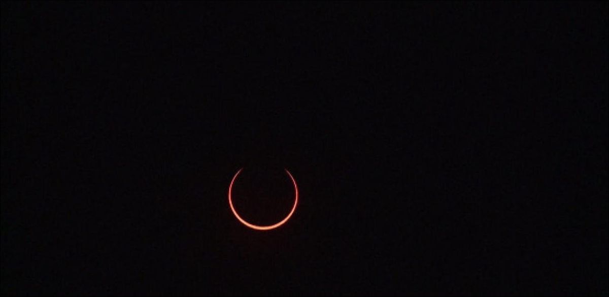 Avis Sur Et Le Ciel S'assombrit Astronomie: Un «anneau de feu» assombrit le ciel - 20 minutes