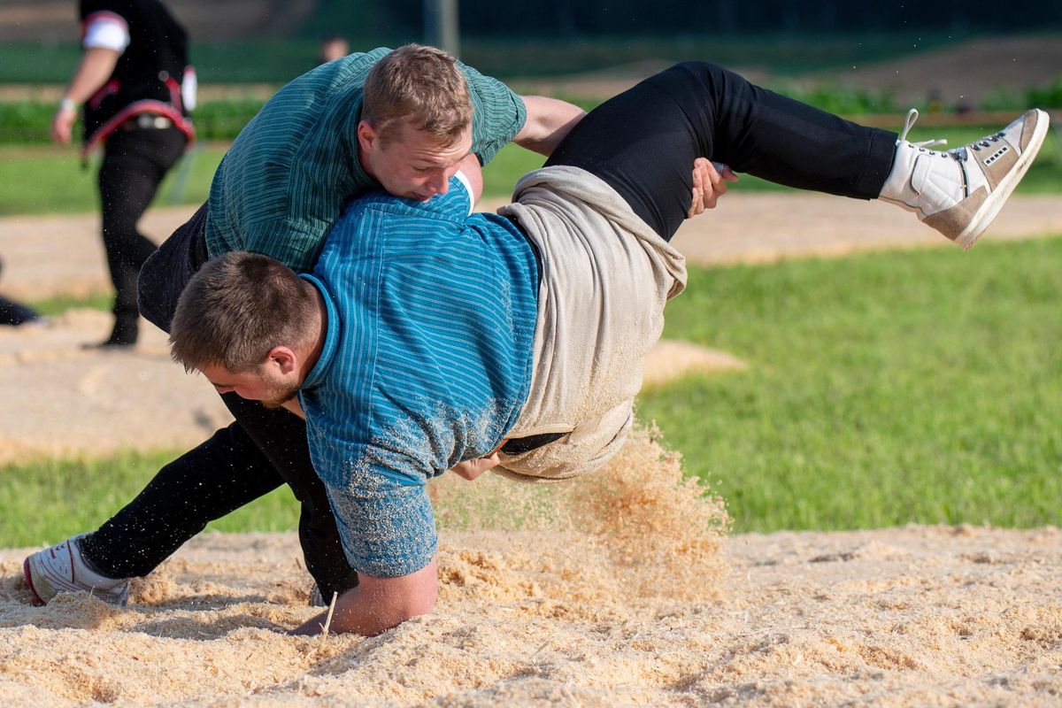 Schwingfest in Zollikofen – Die Spitzenpaarungen am Mittelländischen haben begonnen - Vimarsana News