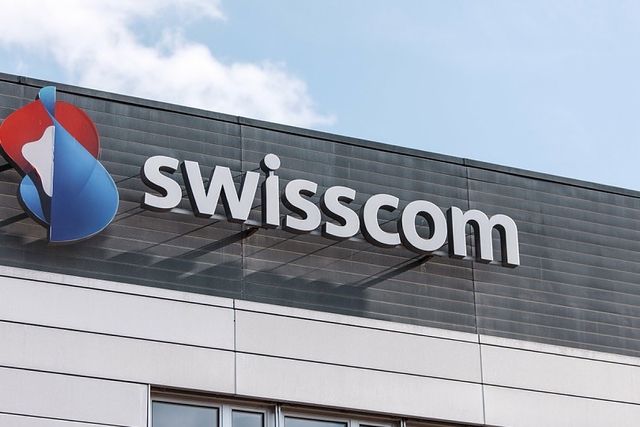 Telecoms Swisscom Doit Baisser Le Prix De Son Reseau 24 Heures
