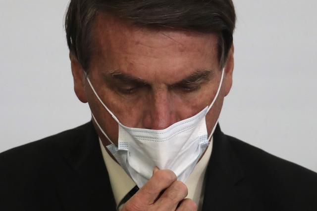 Les ONG écologistes qualifiées de «cancer» par Bolsonaro