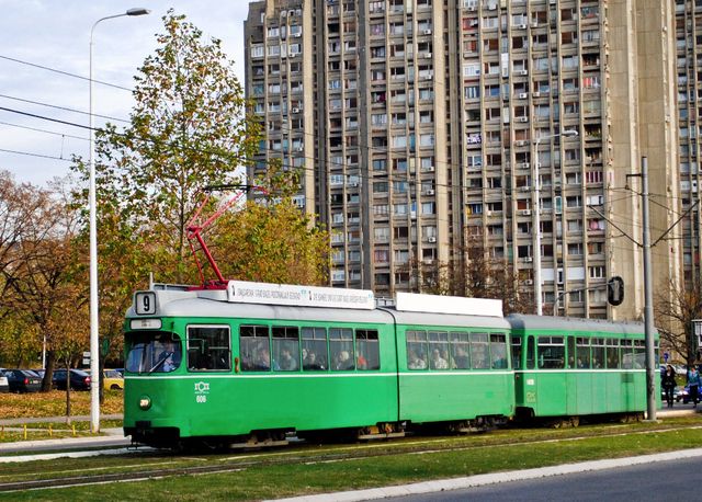 Grüne und gelbe Drämmli für Belgrad | Basler Zeitung