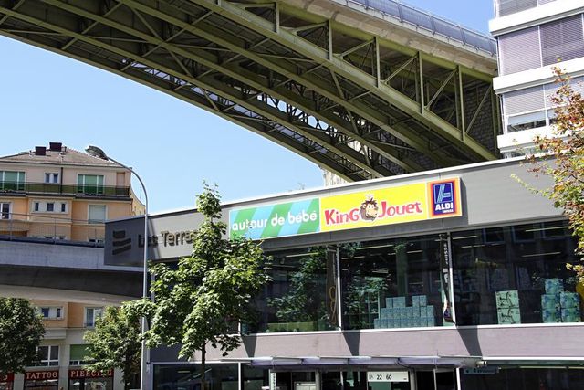 Suisse Les Endroits Publics Doivent Ils Offrir L Acces A Des Wc Le Matin