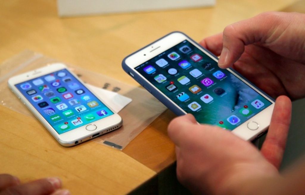 écran Tactile Qui Fonctionne Tout Seul Iphone X Musique – Apple arrête l'iPod nano et l'iPod shuffle | 24 heures