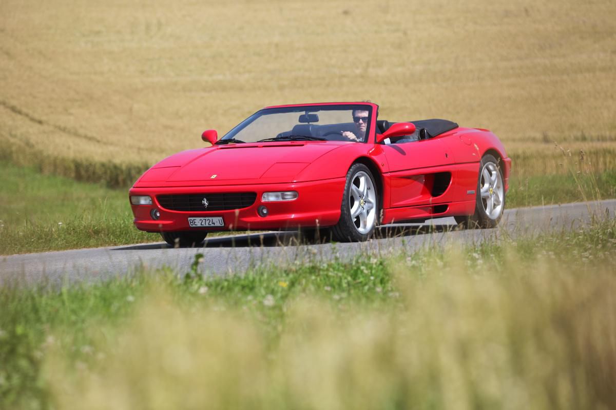 Das Röhren muss man sich einfach dazudenken. Das Röhren muss man sich einfach dazudenken.