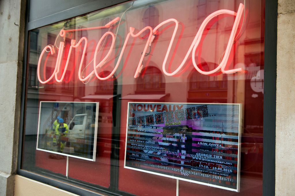 «Animateur» du quartier, le cinéma X Splendid reste ouvert Tribune de Genève «Animateur» du quartier, le cinéma X Splendid reste ouvert Tribune de Genève