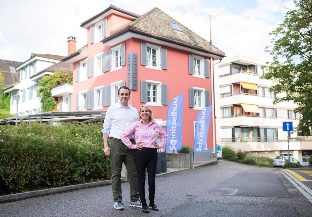 Traditionsbeiz in Wädenswil – Im Nöihüüsli kommen Schnitzel-Liebhaber nun auf ihre Kosten - Vimarsana News