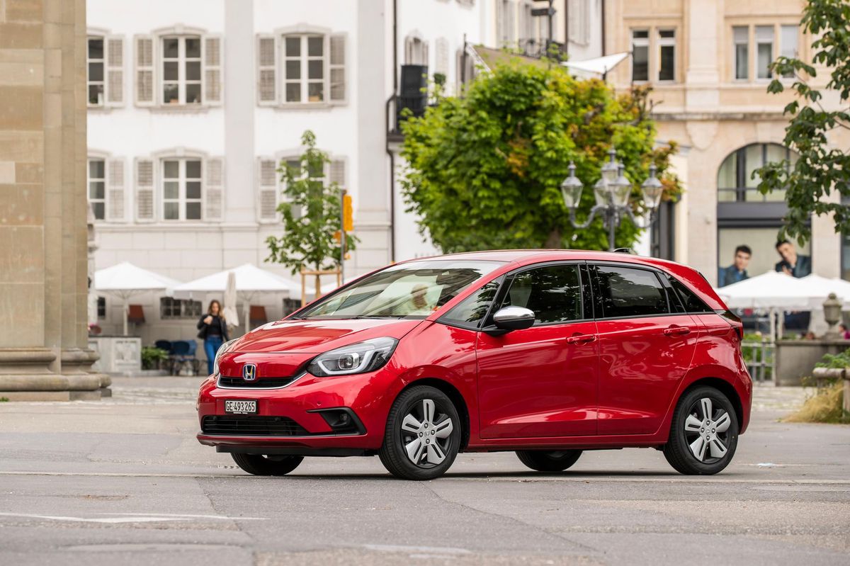 Hübscher, moderner und ab sofort nur noch mit Hybridantrieb: Honda legt den Jazz neu auf.